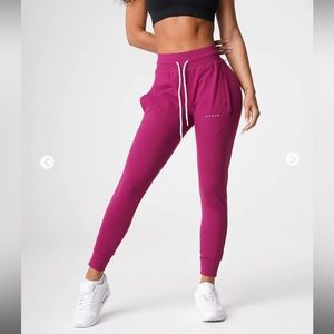 NVGTN Berry Joggers. Size Small